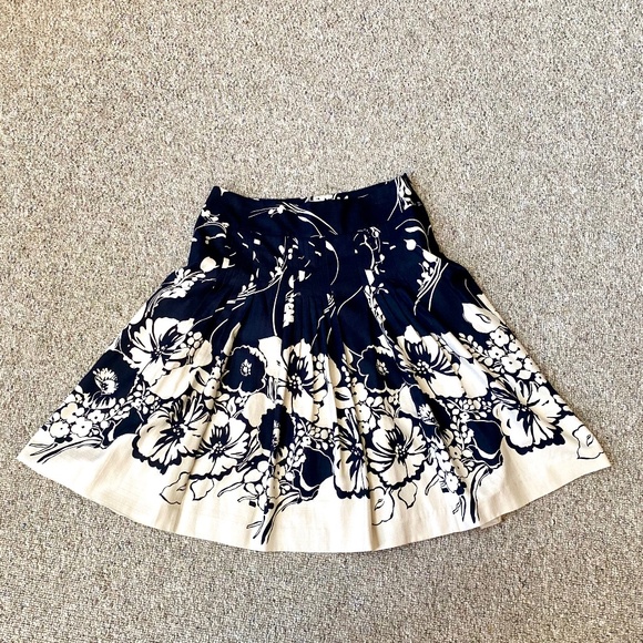 Ann Taylor size 6 skirt Sale Floral skirt Dress Work Office Black - Picture 1 of 5